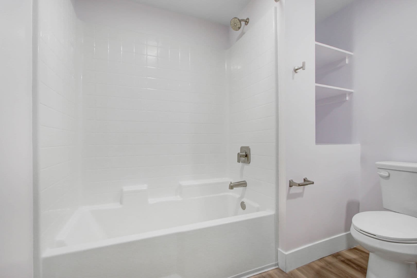 North Hollywood Apartment: 6500 Lankershim Blvd.