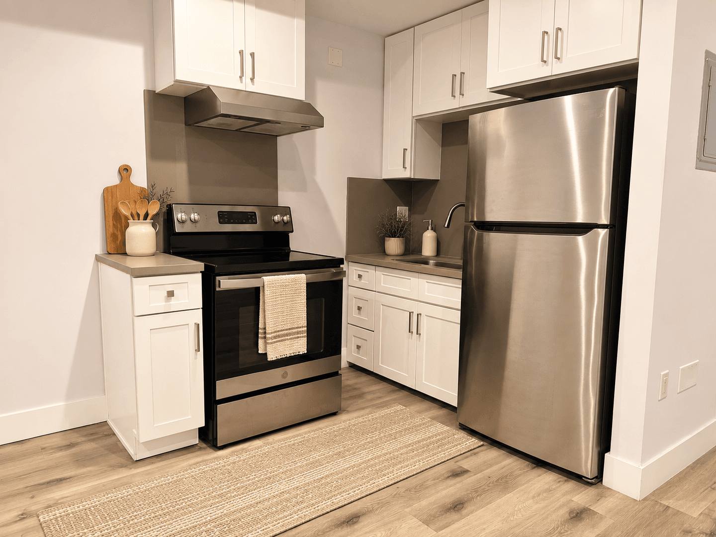 North Hollywood Apartment: 5755 Tujunga Avenue