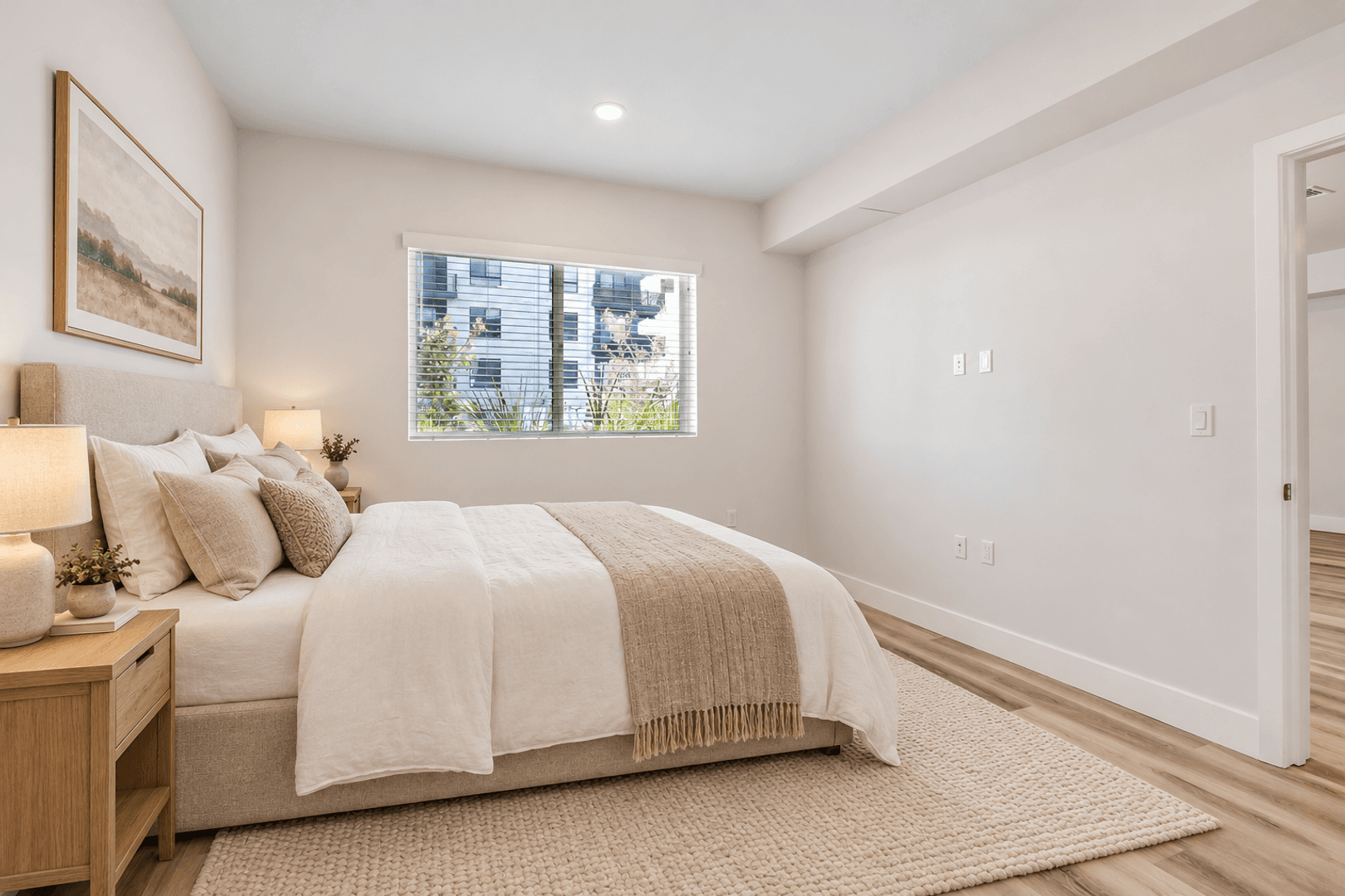 North Hollywood Apartment: 6500 Lankershim Blvd.