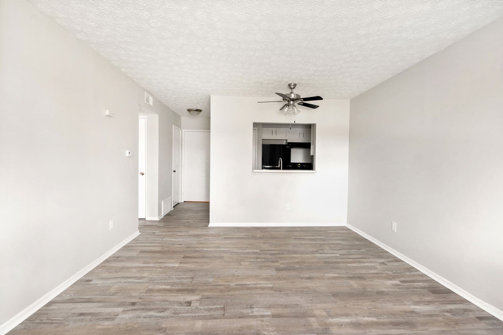 Columbus Apartment: 4979 Kingshill Drive
