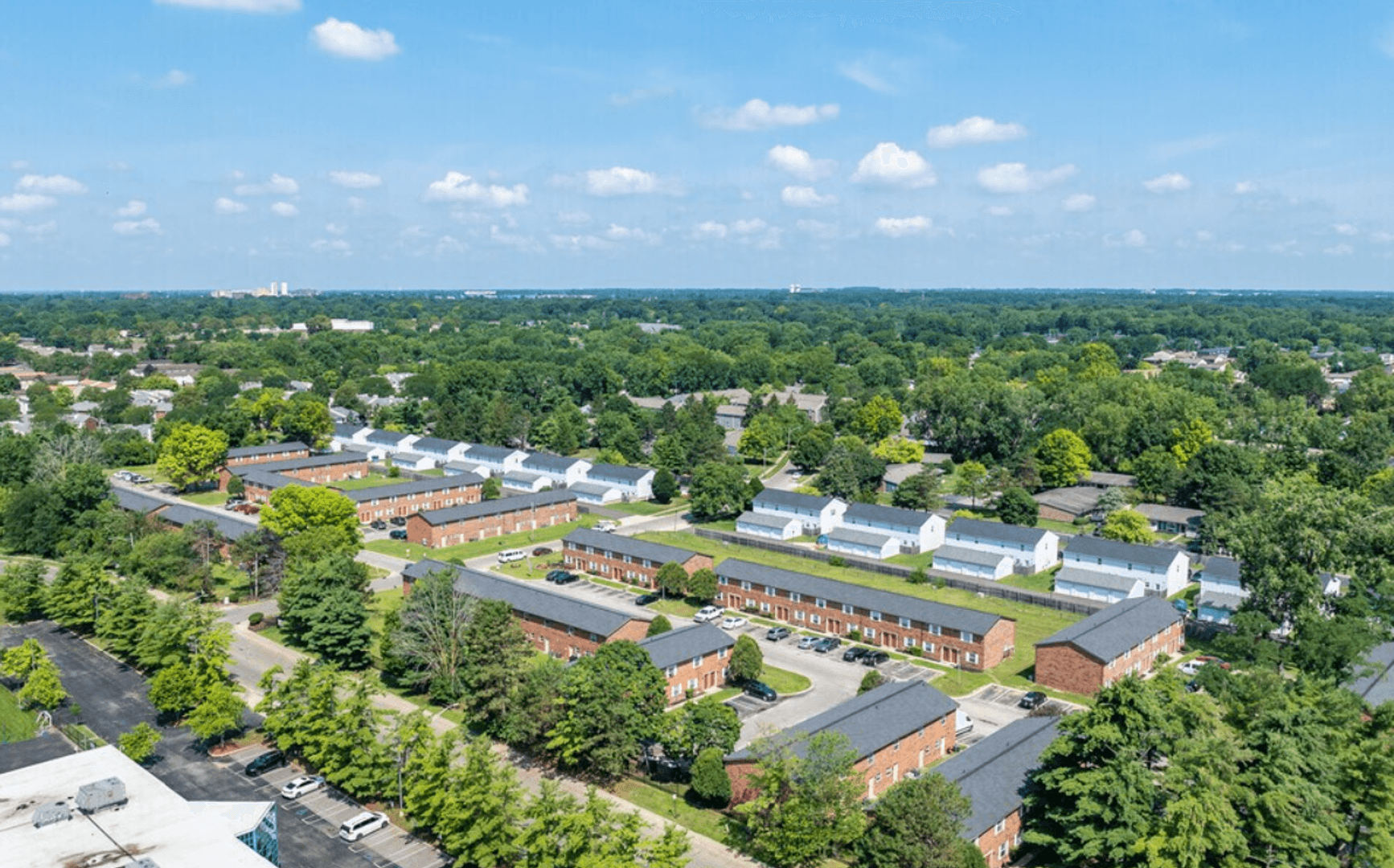 Columbus Townhome: 2380 Pinecrest Drive