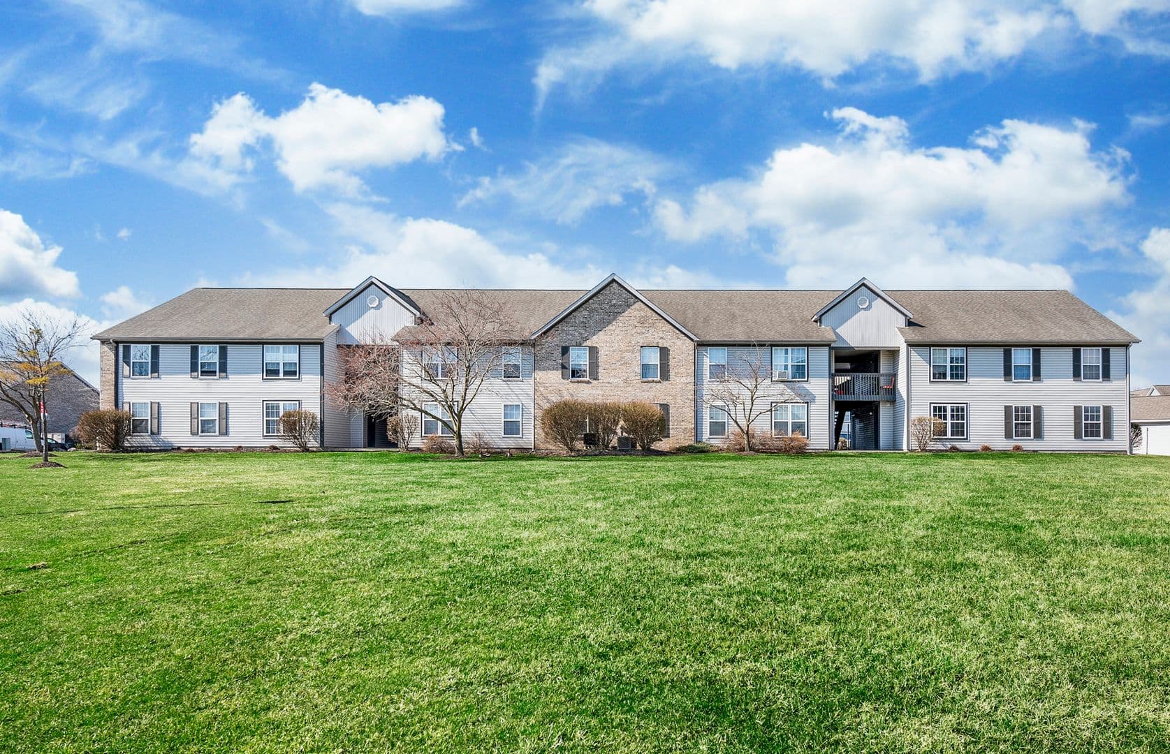 Columbus Apartment: 4711 Bay Run Dr.