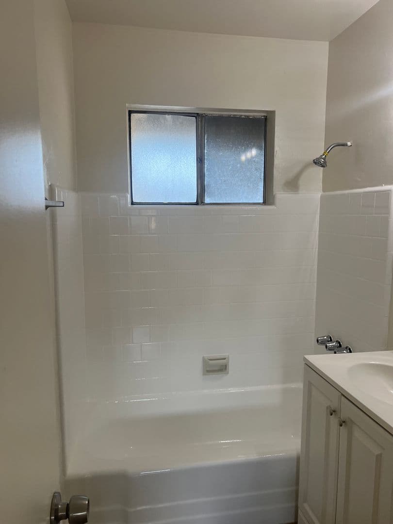 San Bernardino Apartment: 757 N. H Street