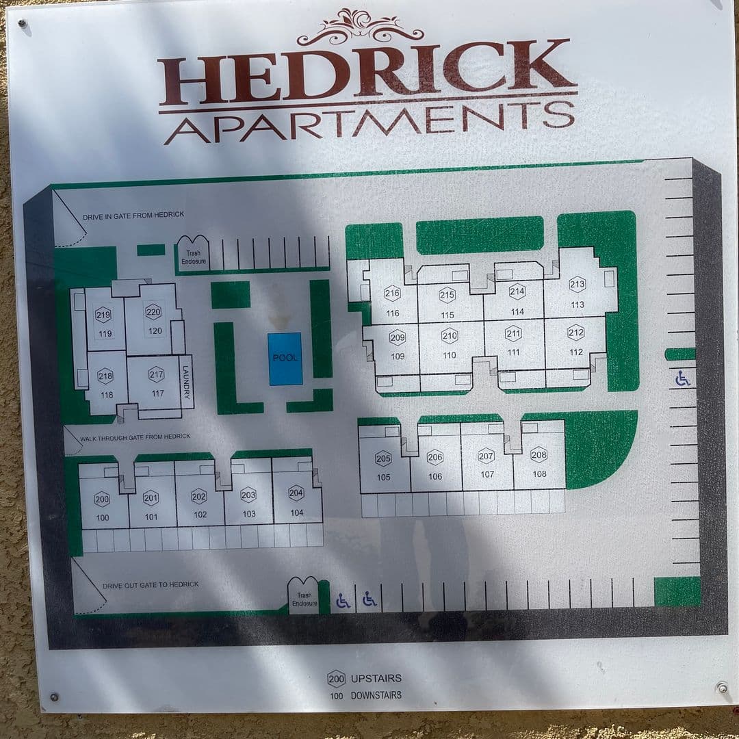 Riverside Apartment: 4631 Hedrick Ave