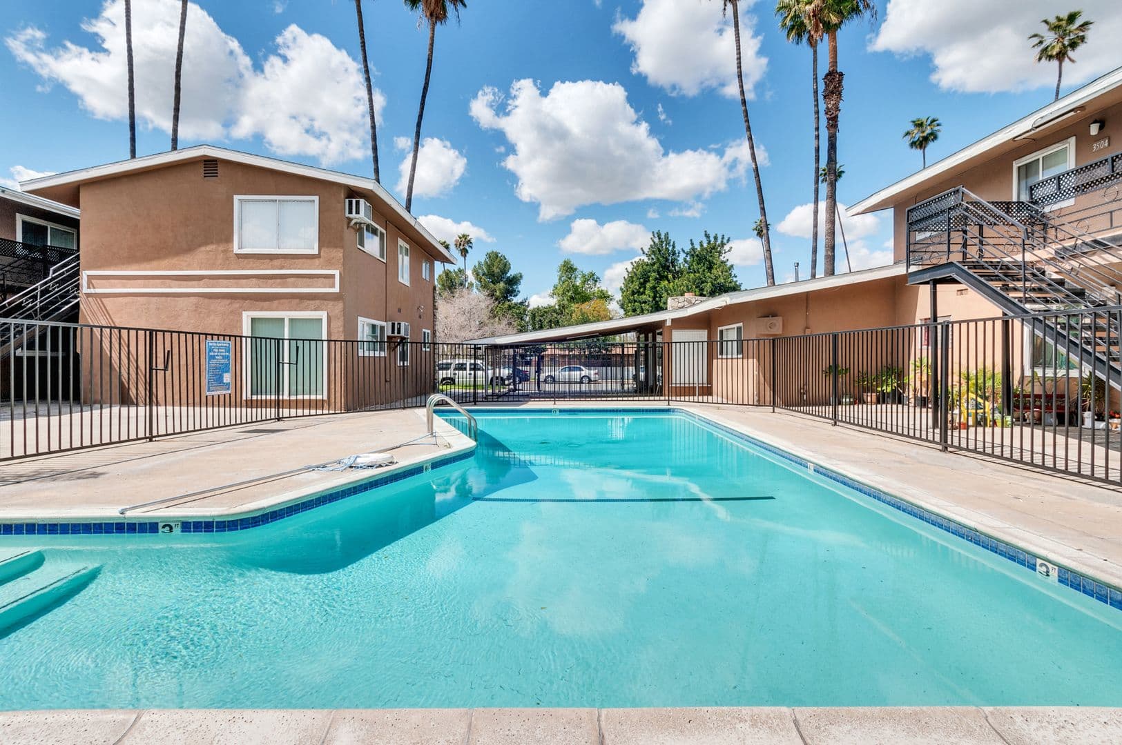 Riverside Apartment: 3508 Lou Ella Lane