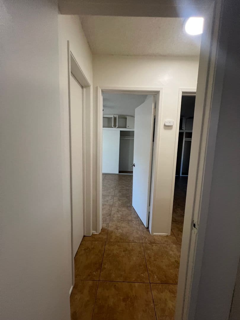 San bernardino Apartment: 3083 N. E Street