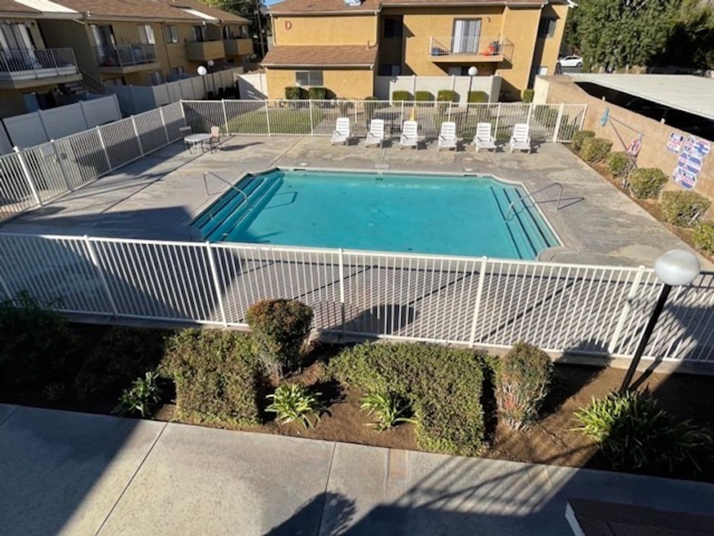 Riverside Apartment: 4631 Hedrick Ave