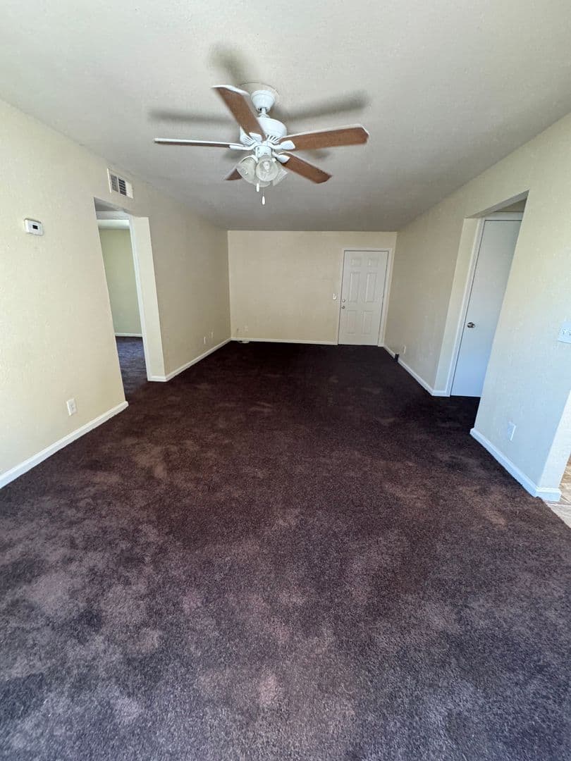 Indio Apartment: 82435 Requa Ave