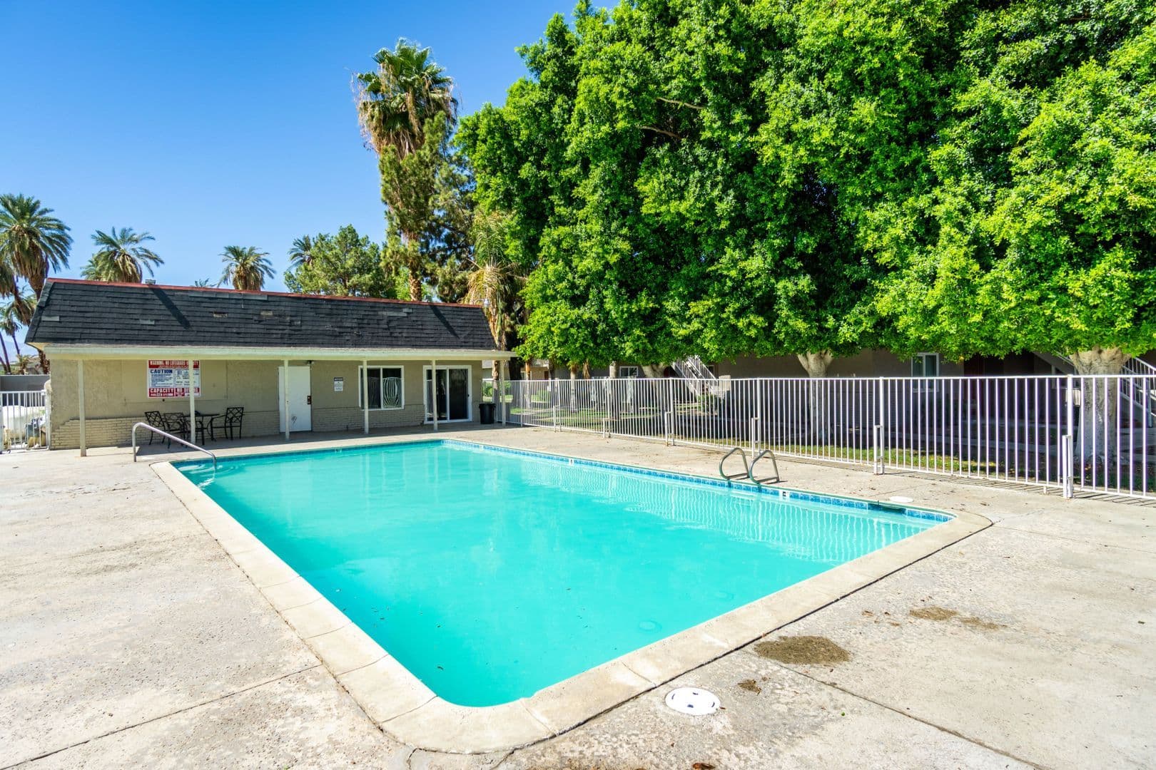 Indio Apartment: 82435 Requa Ave