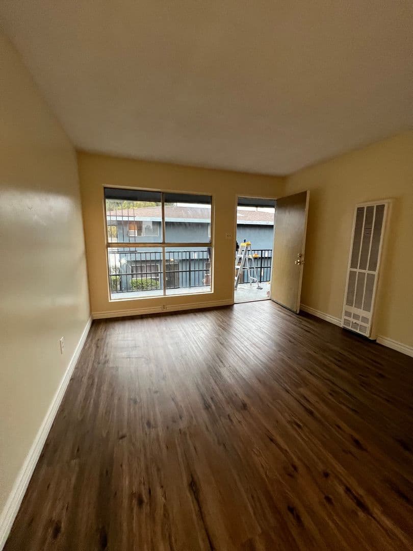 San Bernardino Apartment: 757 N. H Street