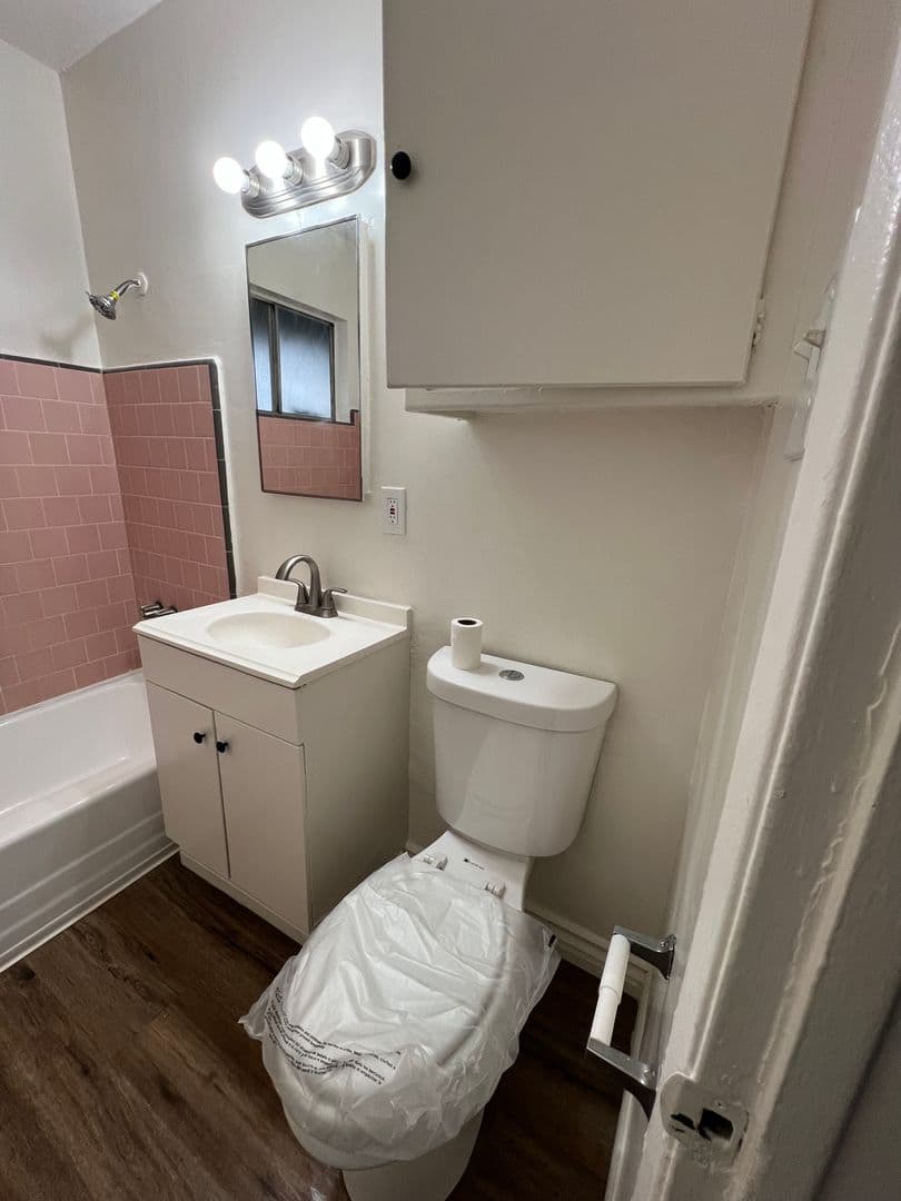 San Bernardino Apartment: 757 N. H Street
