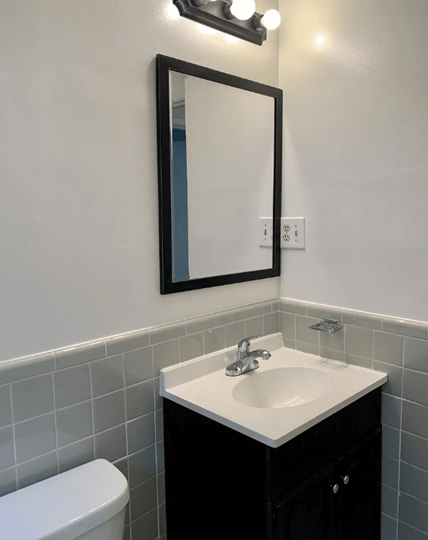 San Francisco Apartment: 47 Seward St.
