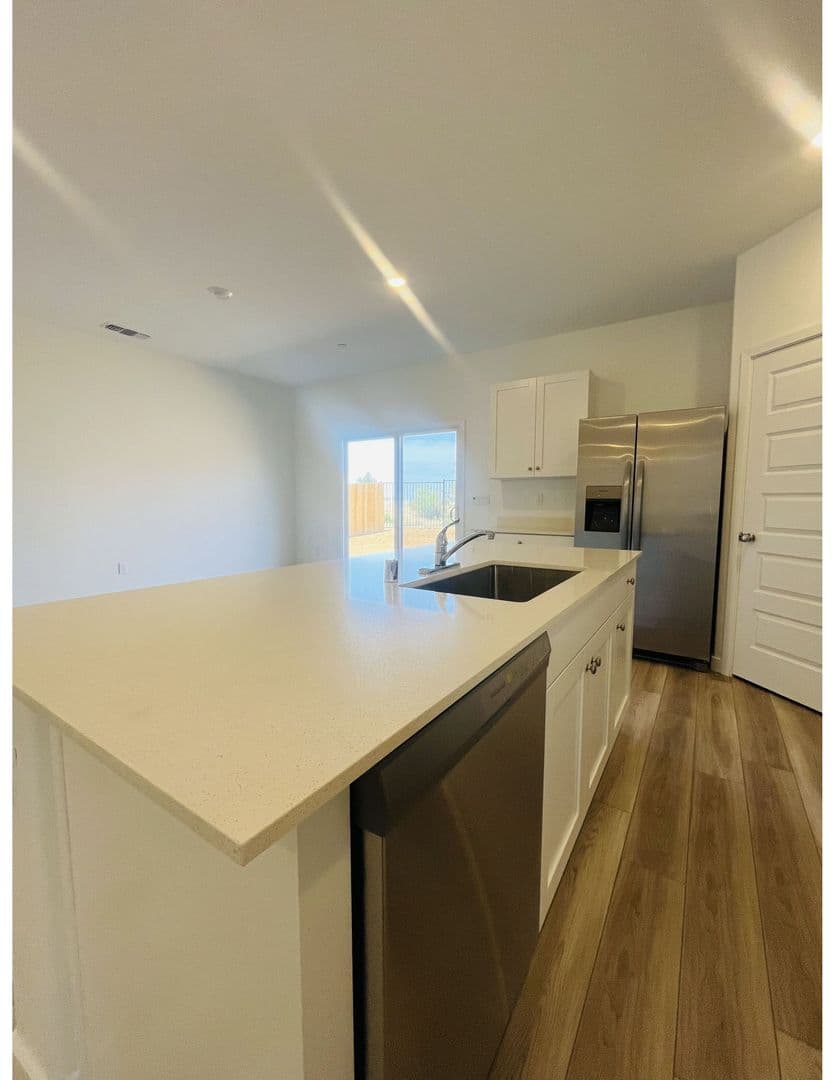 Rancho Cordova House: 12667 Ironbow Way