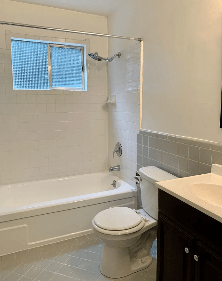 San Francisco Apartment: 47 Seward St.