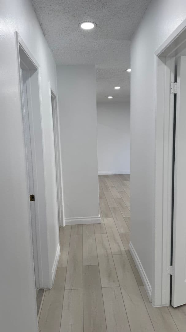 Torrance Apartment: 2107 Sepulveda