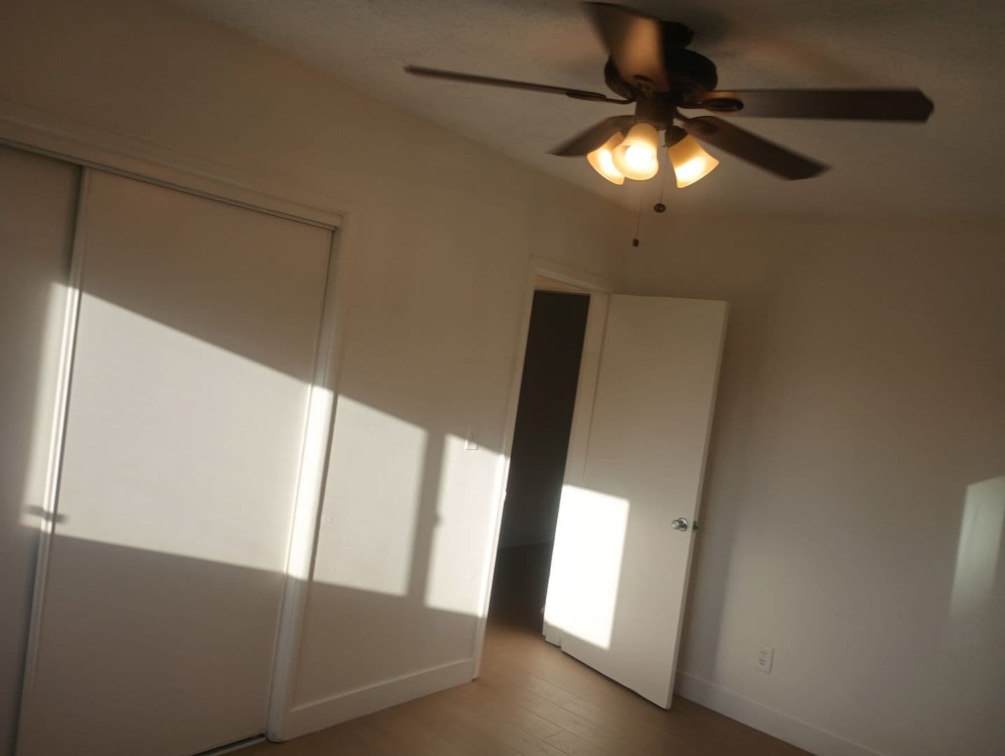 San Bernardino Apartment: 1521-1537 N. Sierra Way