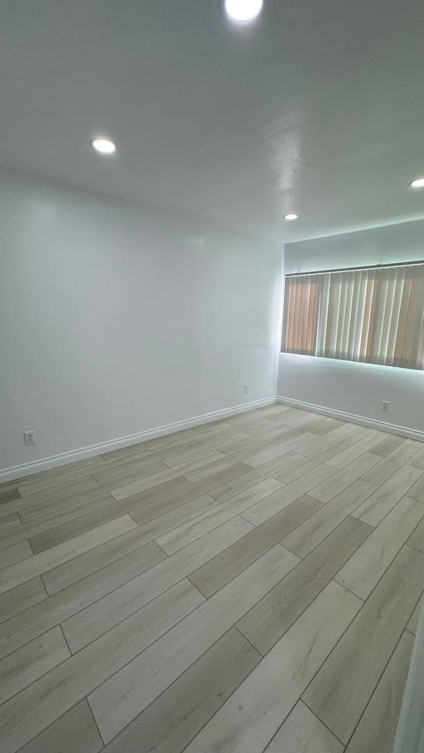 Torrance Apartment: 2107 Sepulveda