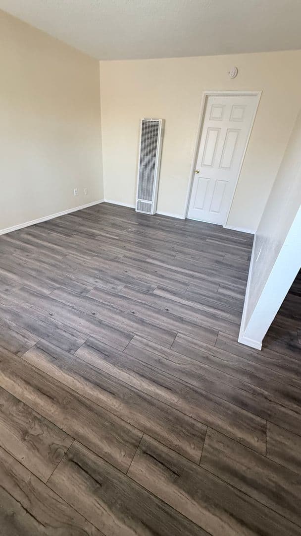 San Bernardino Apartment: 1521-1537 N. Sierra Way
