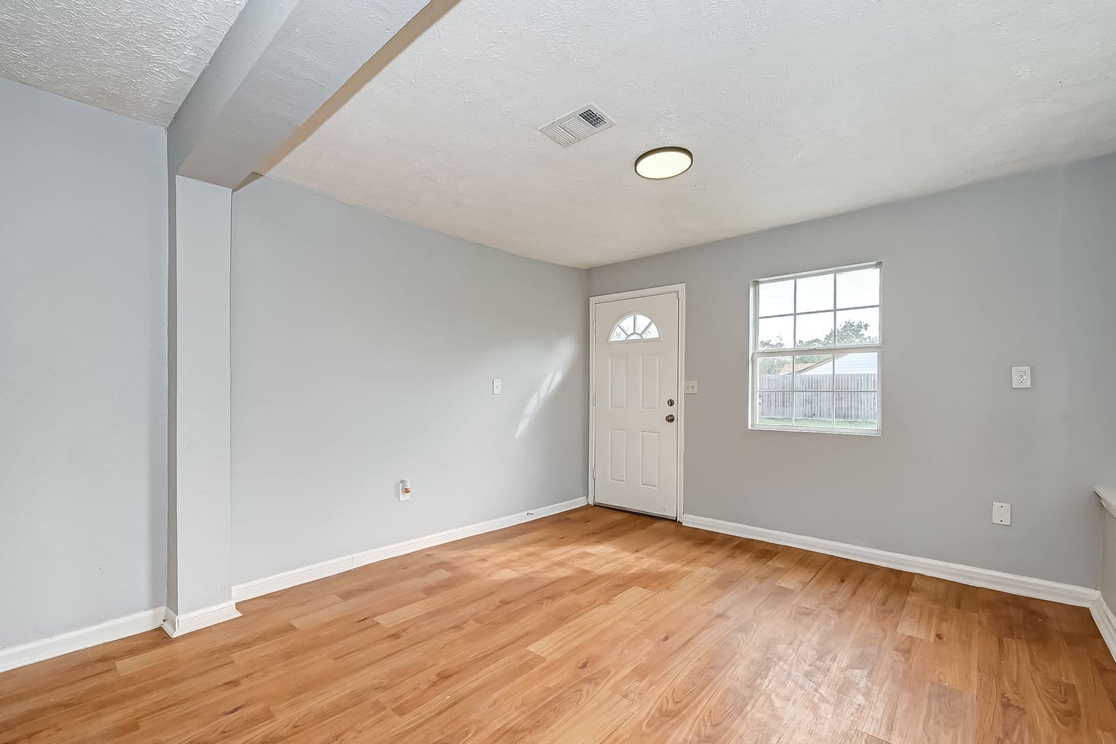 Houston House: 7946 Jutland Rd.