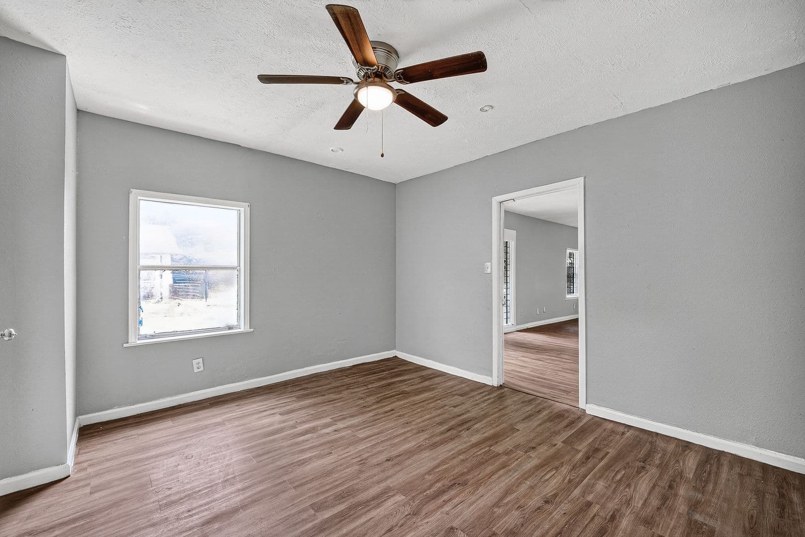 Houston House: 4118 Sunflower St.
