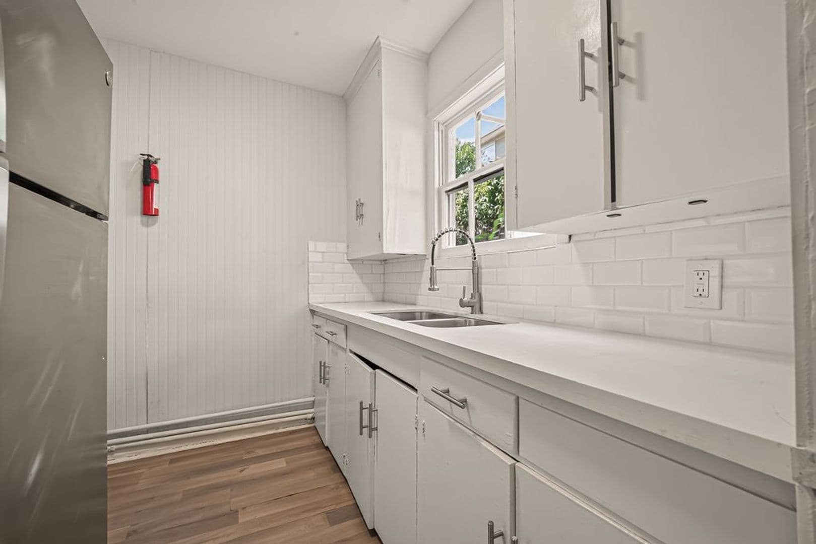 Houston Apartment: 2420 McDuffie St.