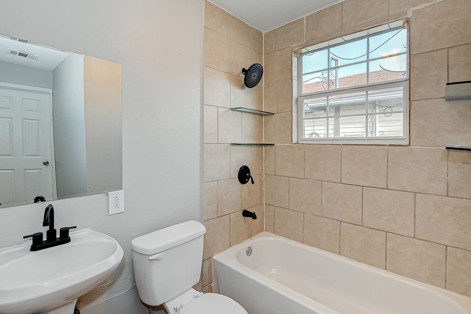 Houston House: 7946 Jutland Rd.