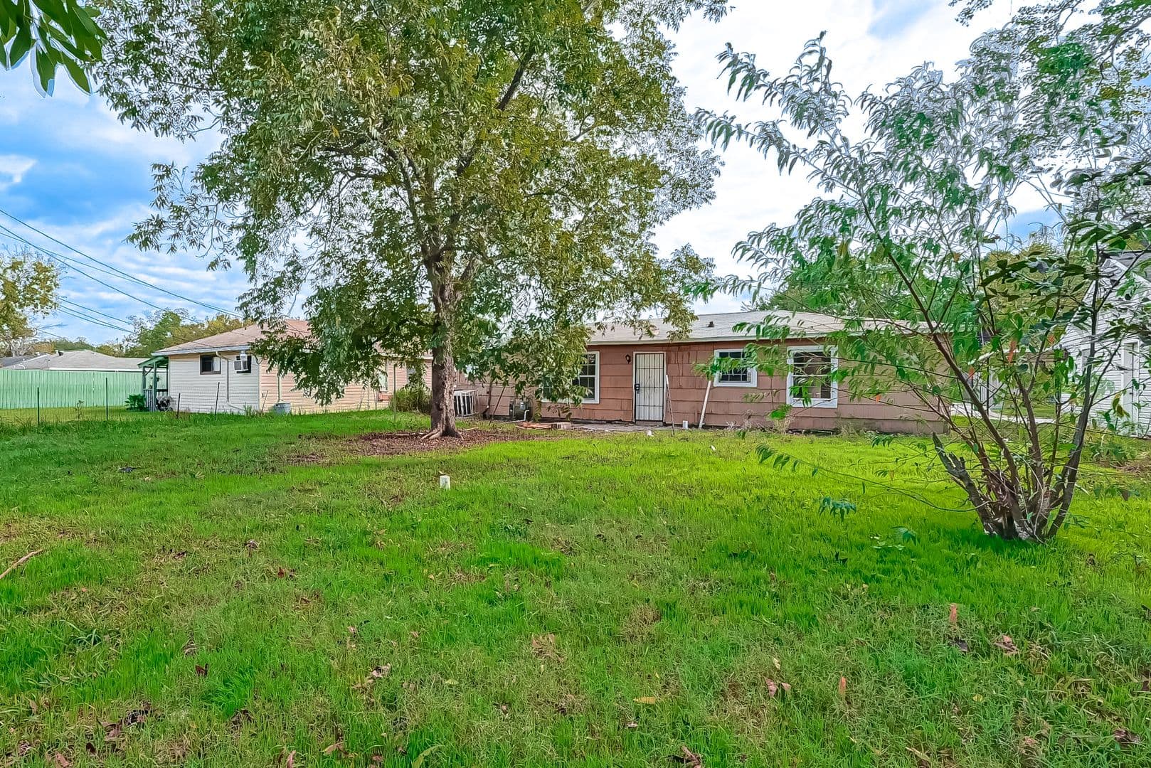 Houston House: 7946 Jutland Rd.