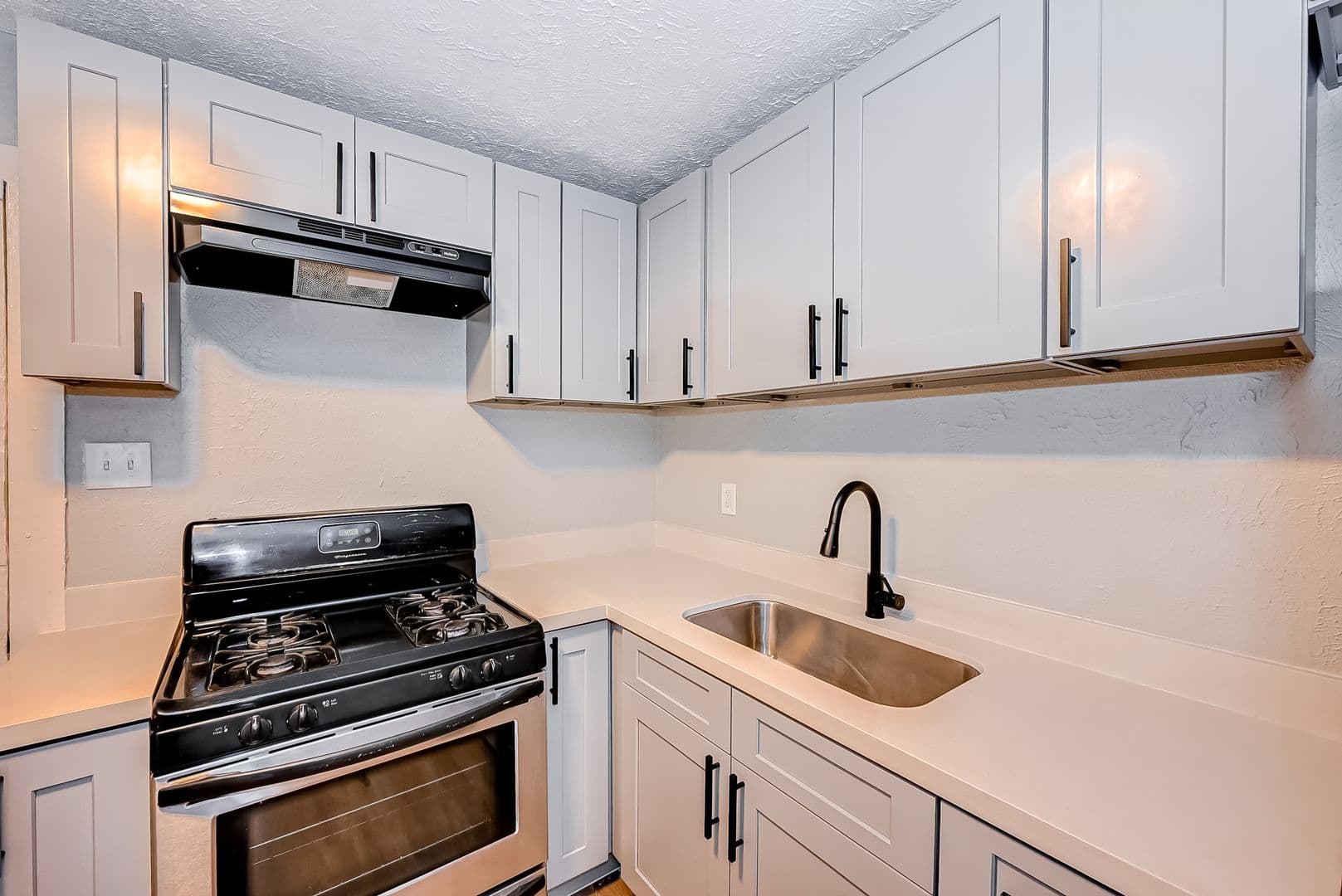 Houston Apartment: 6420 Conley St.