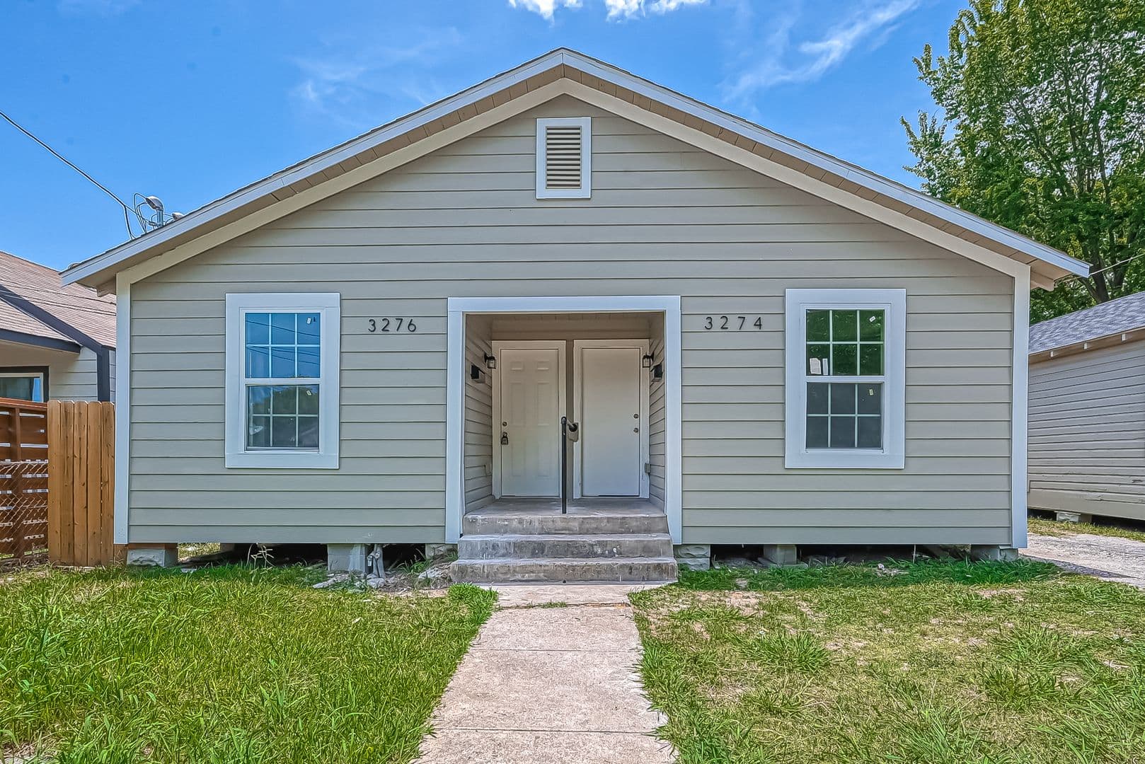 Houston Apartment: 3270-3274 Reeves St.