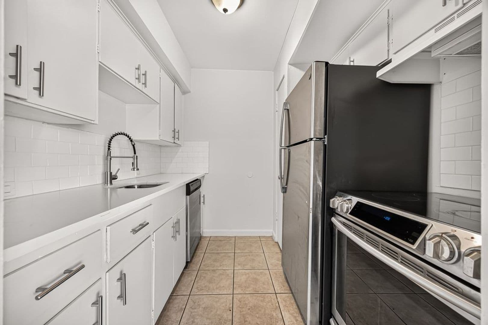 Houston Apartment: 306 Hawthorne St.