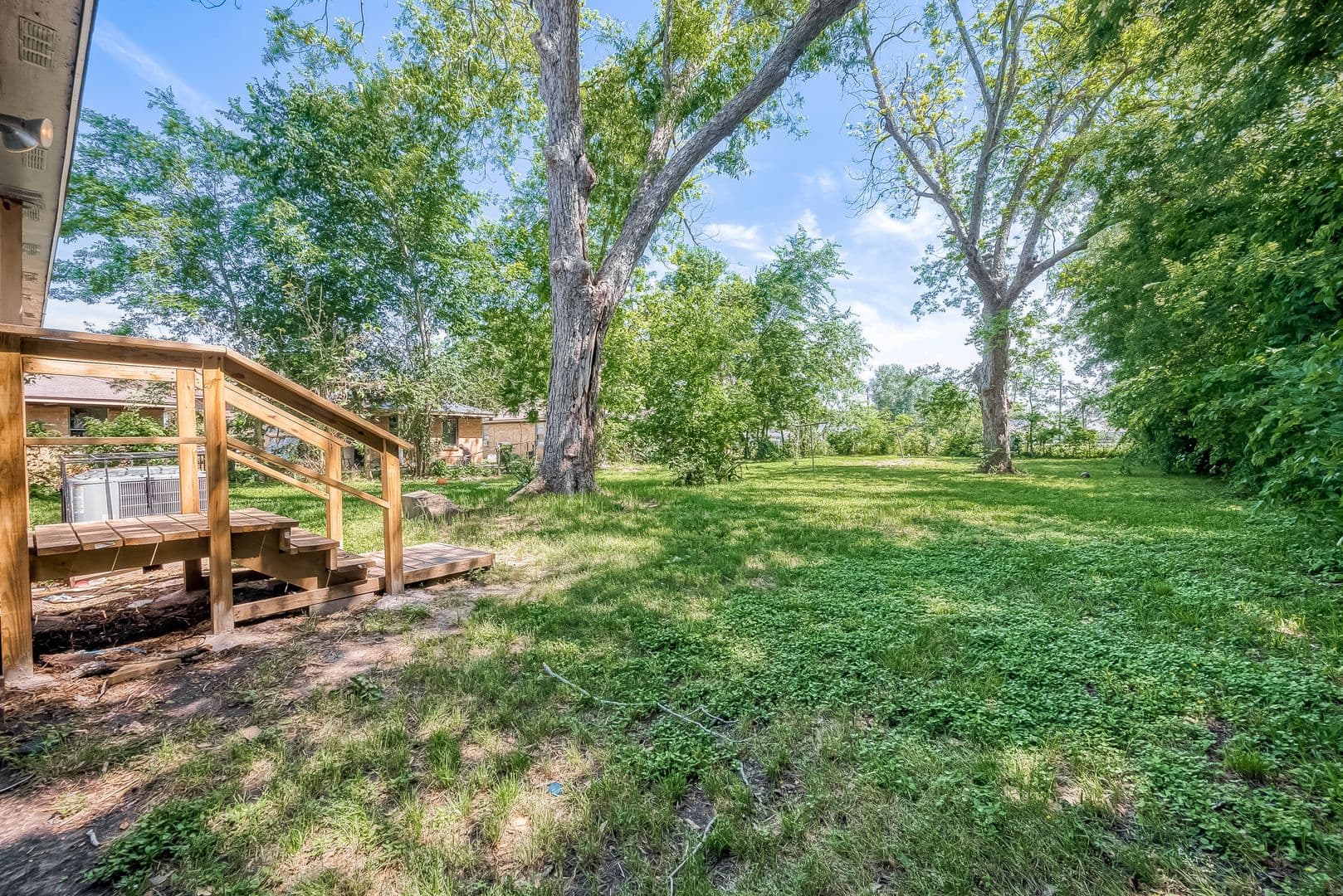 Houston House: 4810 Carmen St.