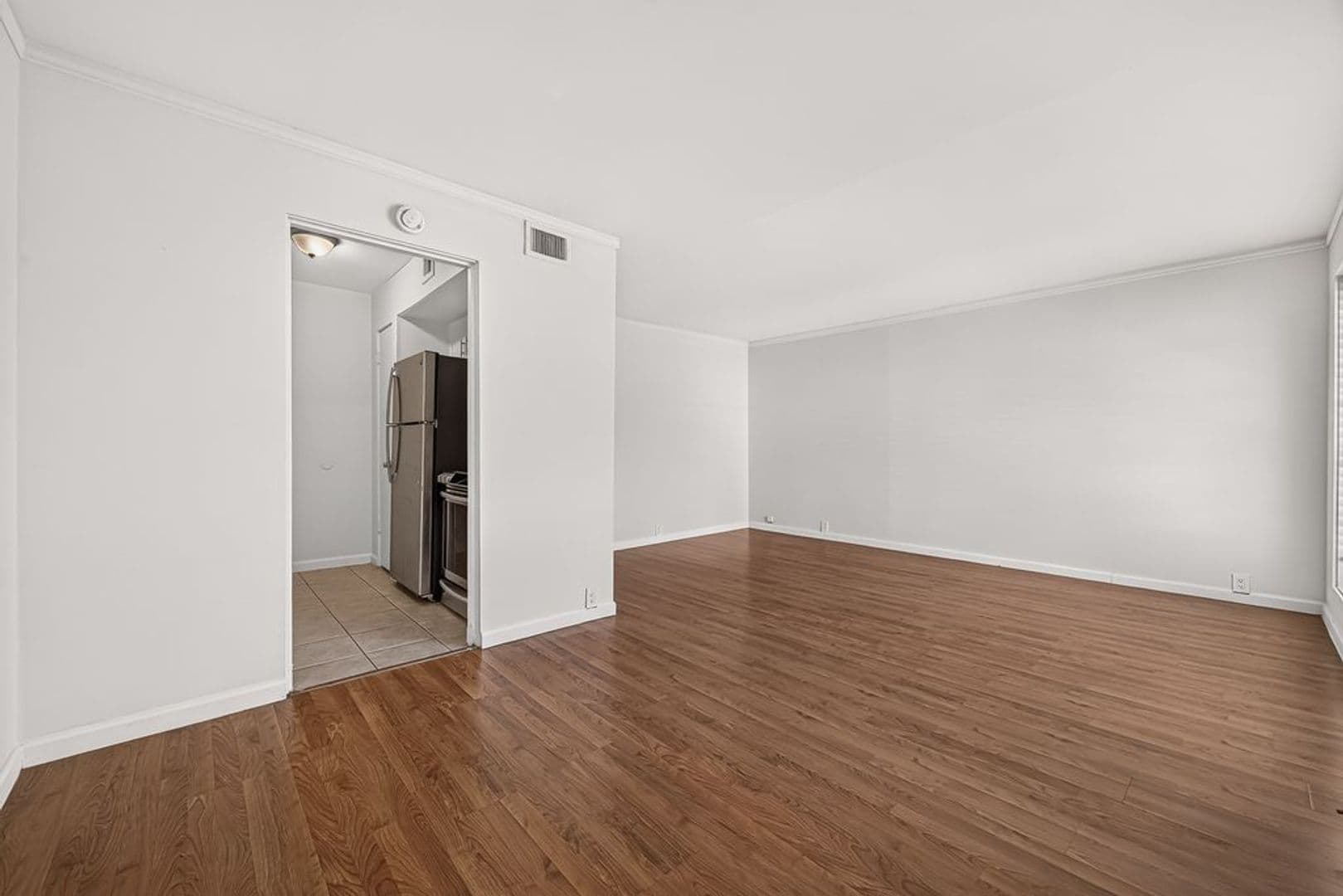Houston Apartment: 306 Hawthorne St.