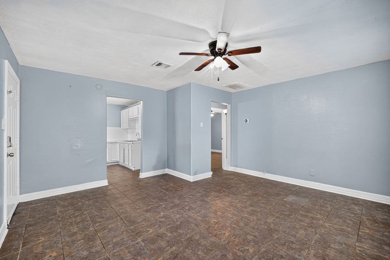 Houston House: 7319 Mountbatten Rd.