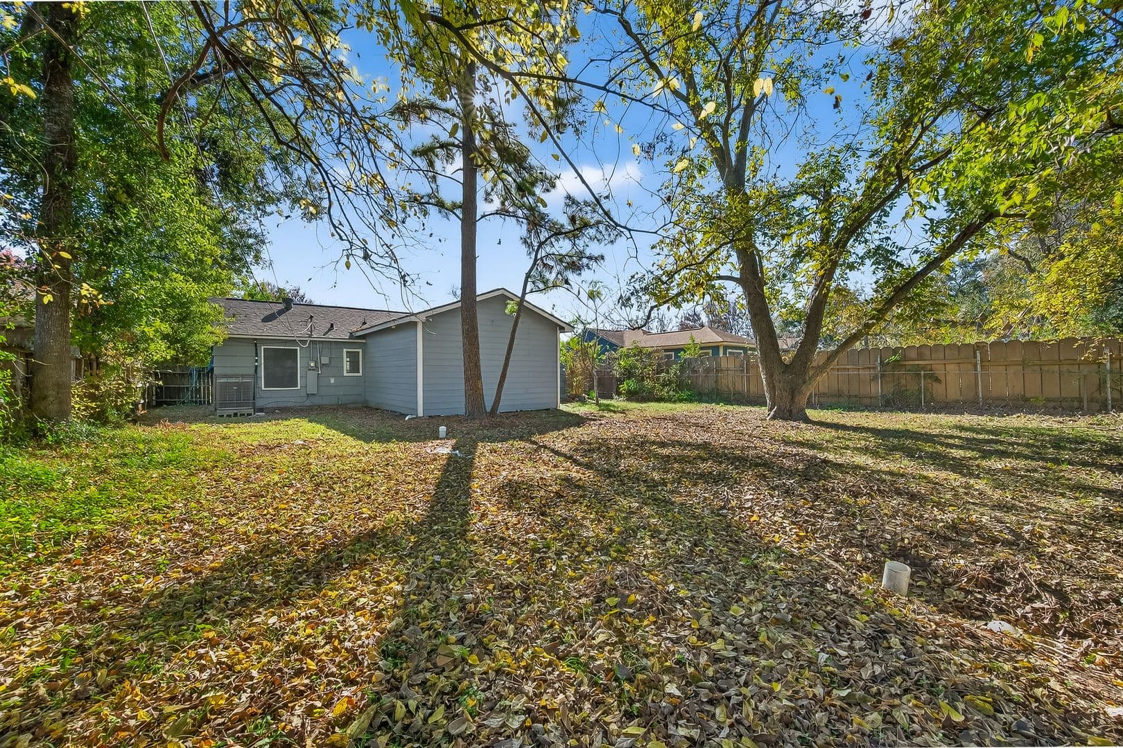 Houston House: 6127 Beldart St.