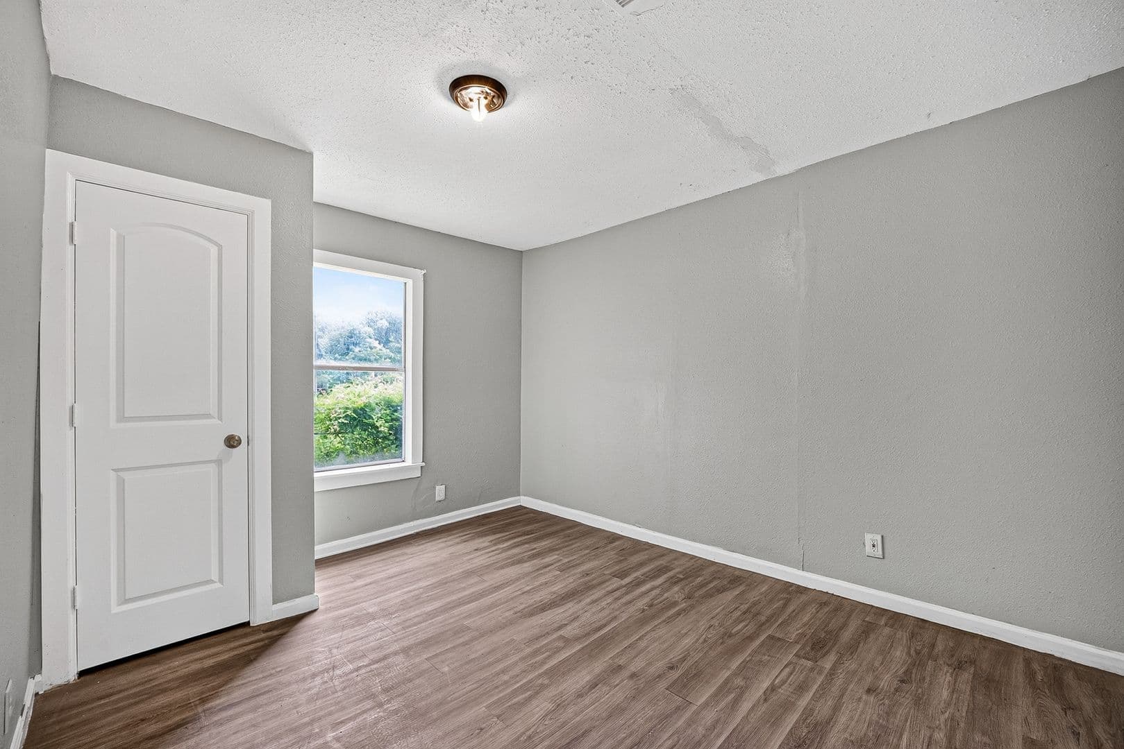 Houston House: 4118 Sunflower St.