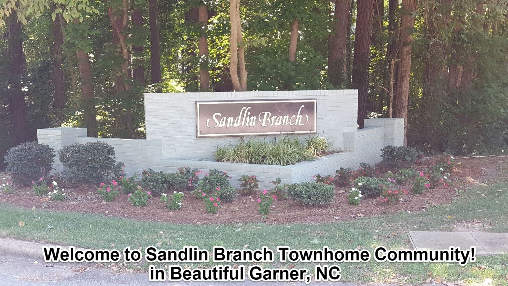 Garner Townhome: 302 Kentucky Drive
