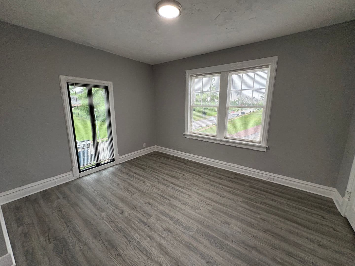 Saint Louis Apartment: 5345 Cabanne Ave