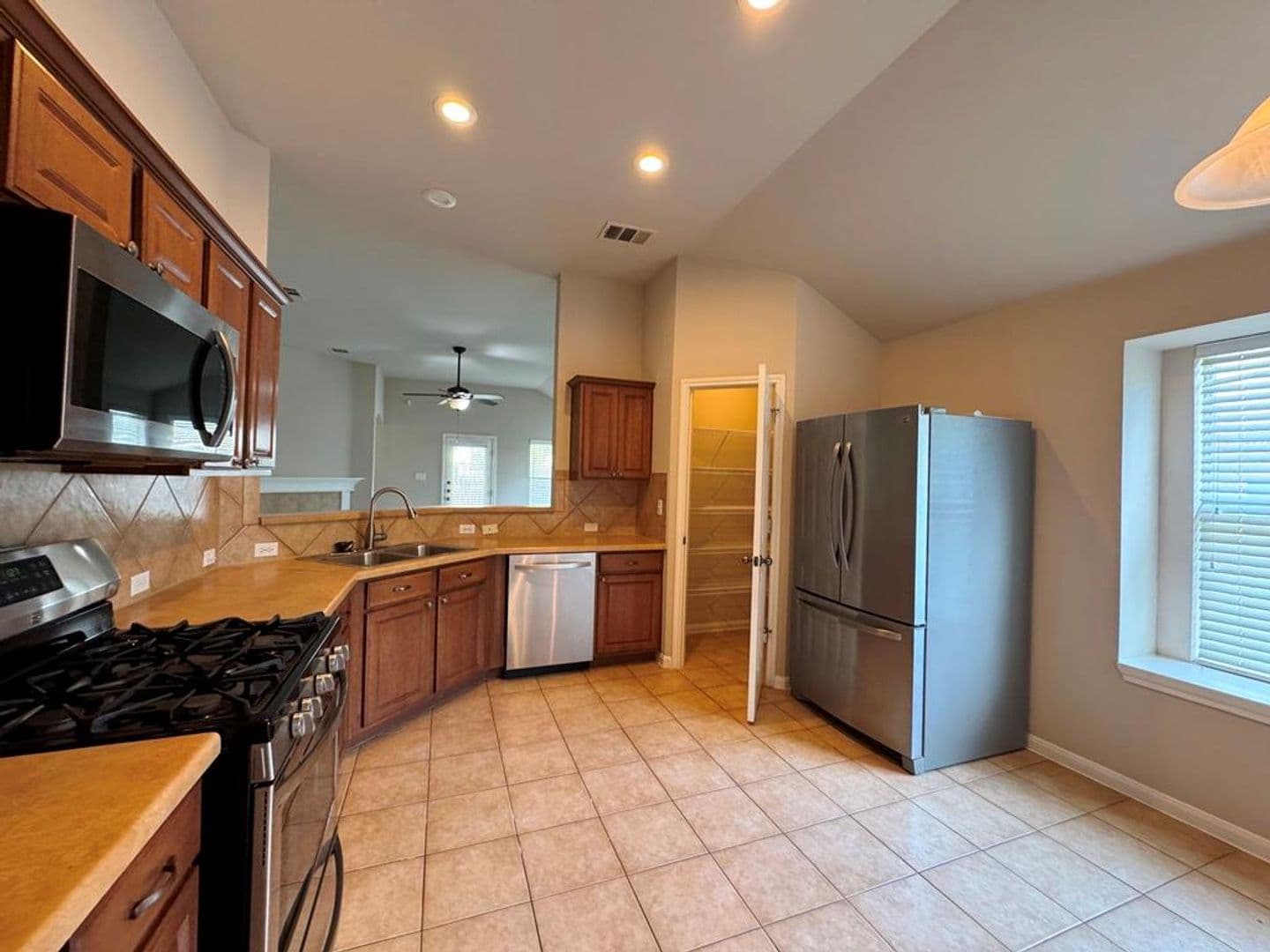 Kyle House: 285 Amber Ash Dr.