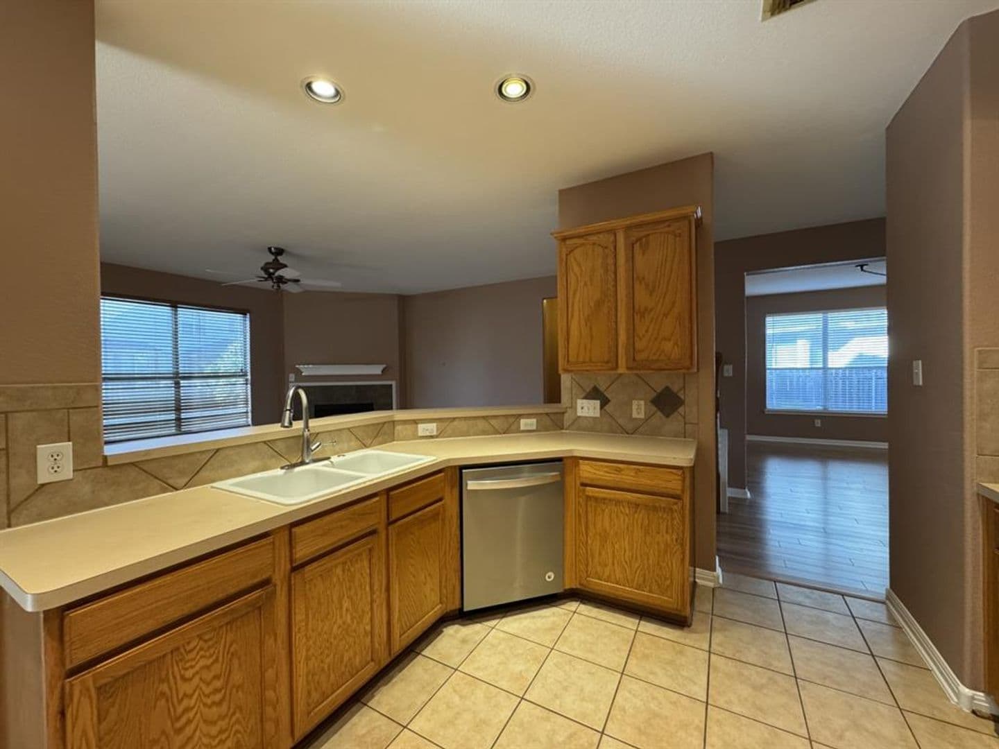 Austin House: 13504 Lathe Cove