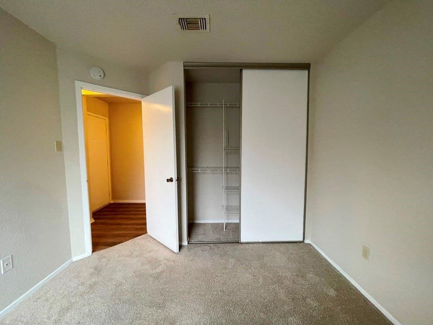 Austin House: 16719 Whitebrush Loop