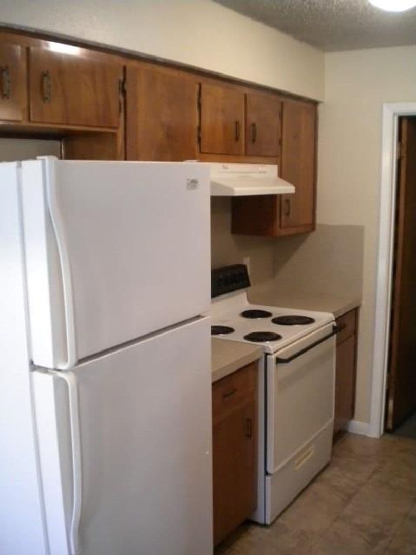 Round Rock Apartment: 1305 Glenda Dr.