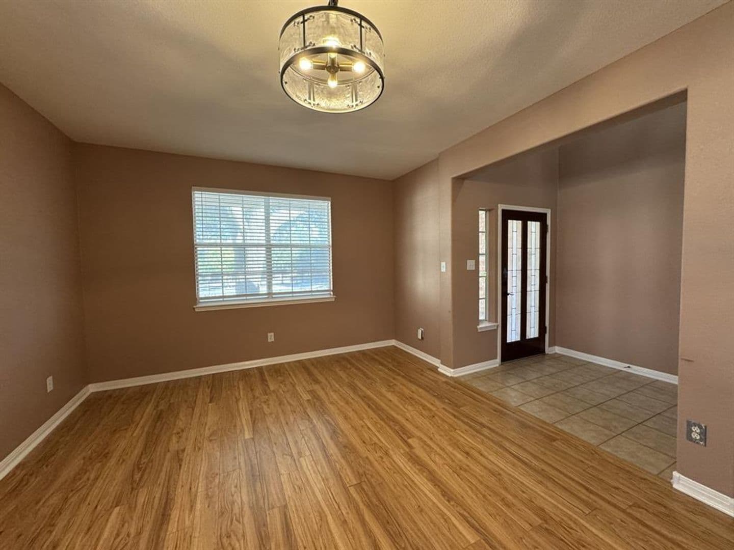 Austin House: 13504 Lathe Cove