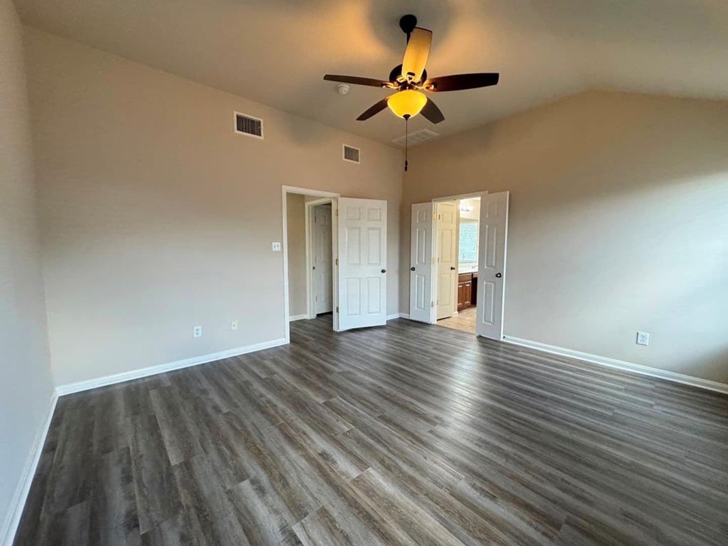 Kyle House: 285 Amber Ash Dr.