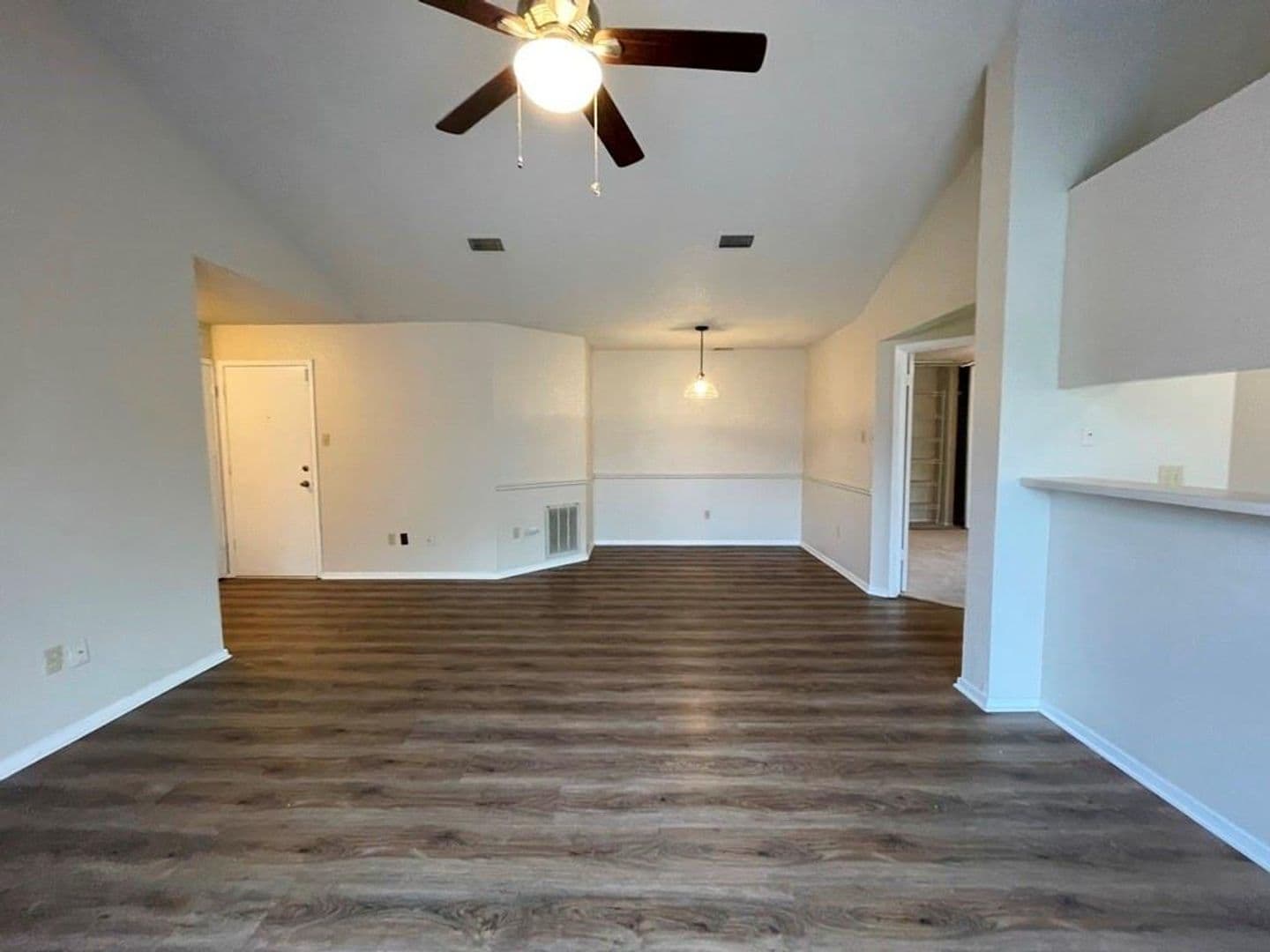 Austin House: 16719 Whitebrush Loop