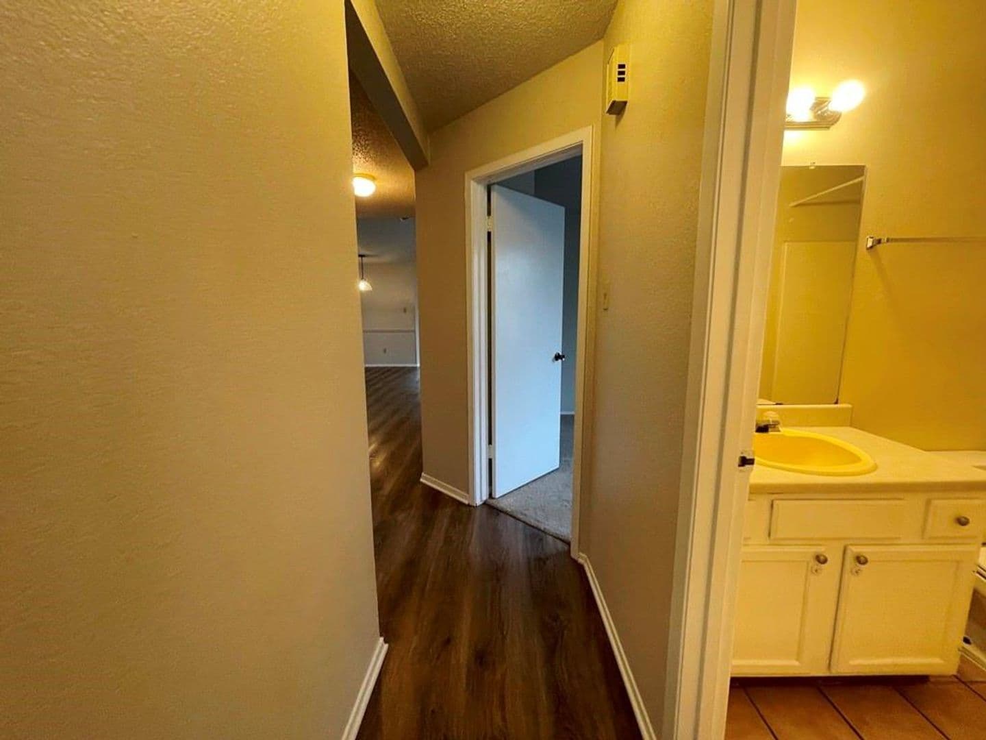 Austin House: 16719 Whitebrush Loop