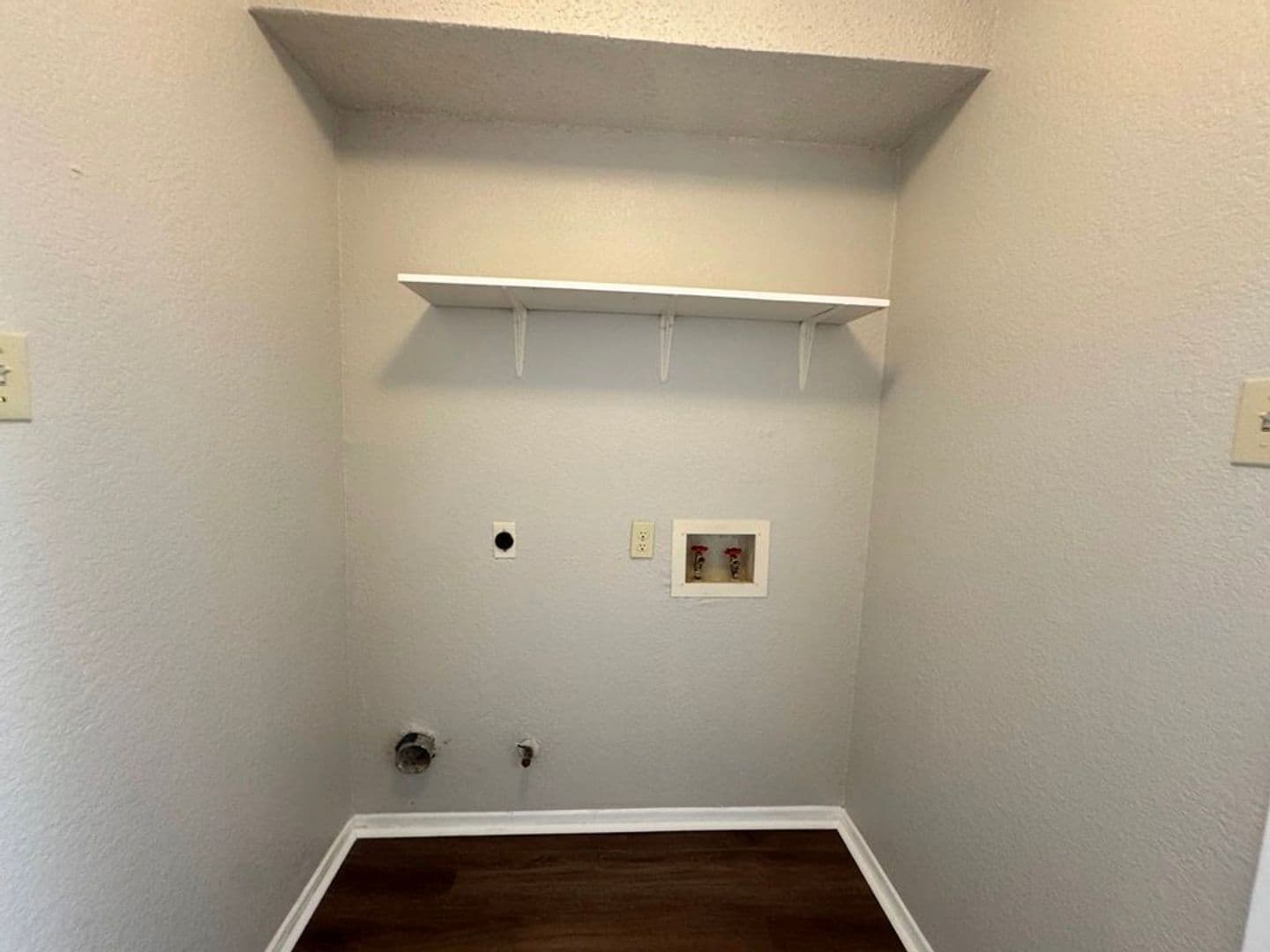 Austin House: 9208 Texas Oaks Dr.