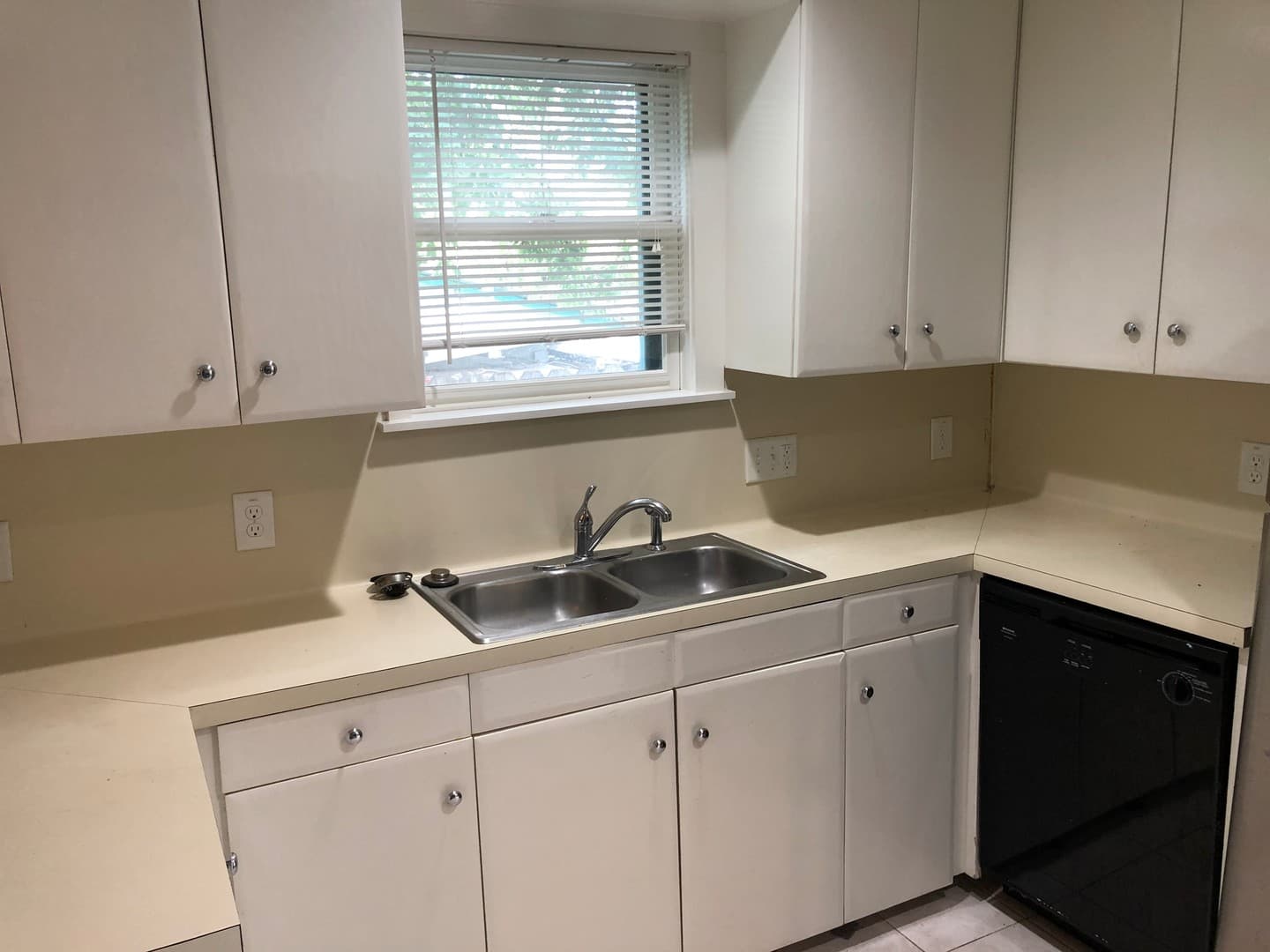 Austin Apartment: 1511 Redd St.