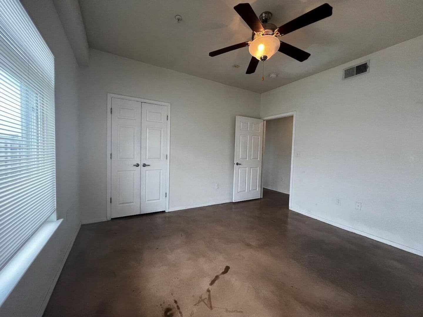 Austin Condo: 910 W 25TH St #607