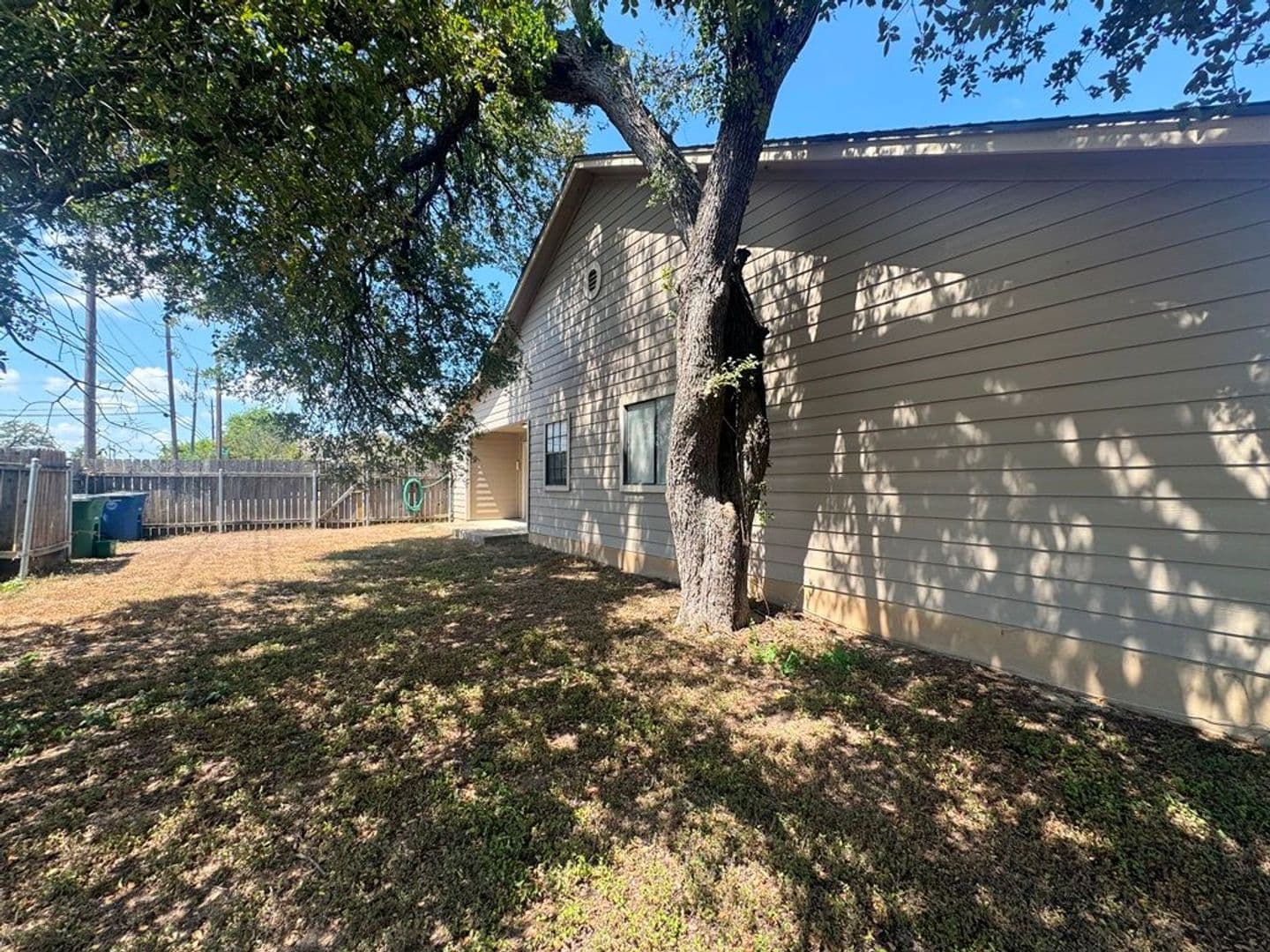 Austin Apartment: 8700 Clearbrook Trl.