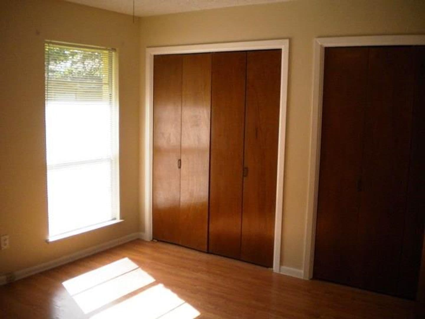 Round Rock Apartment: 1305 Glenda Dr.